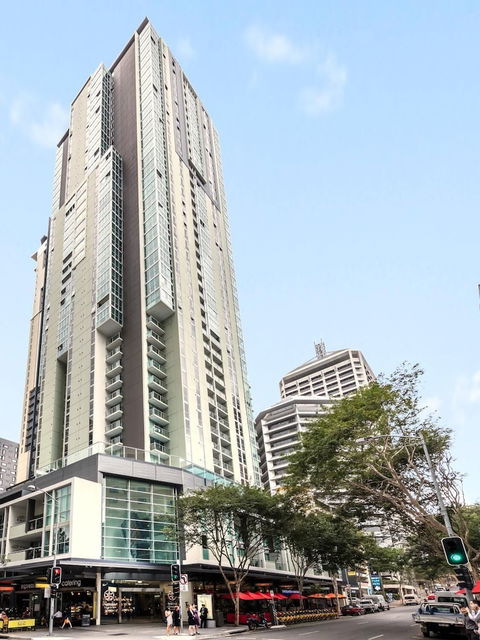 SoFun Apartment On Albert St - Accommodation Guide 4