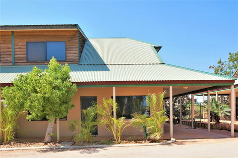 Ningaloo Breeze Villa 5 - Accommodation Asia 3