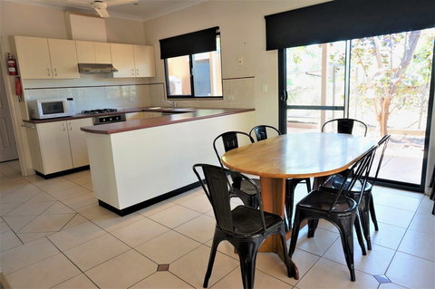 Ningaloo Breeze Villa 5 - Accommodation Asia 0