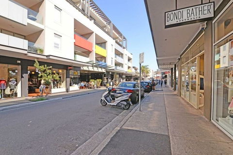 Bondi Beachy - Accommodation Guide 0
