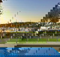 Pavillions 12 with Pool and Golf Buggy - Accommodation Asia