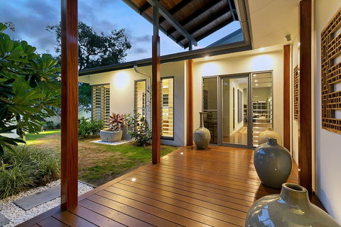 Veldree Palm Cove Rainforest Privacy - Accommodation Asia 5