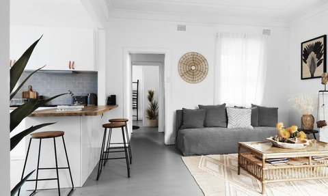 Beach Cottage In Bondi - Accommodation Guide 5