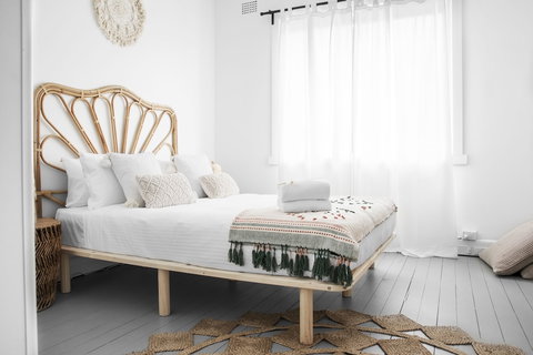 Beach Cottage In Bondi - Accommodation Guide 3