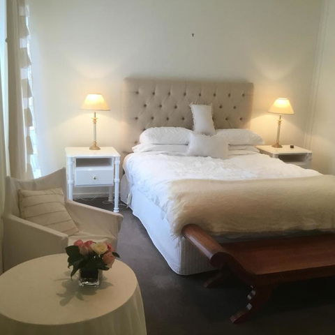 The Woolshed - Accommodation Guide 5