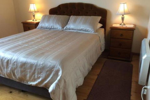 Freds Place - Accommodation China 4