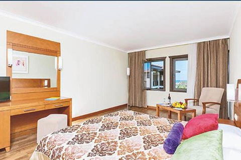 Langdons Of Angels - Accommodation Asia 4