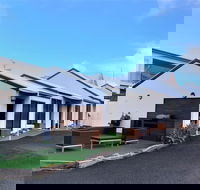 Coastal Motel - Accommodation Asia