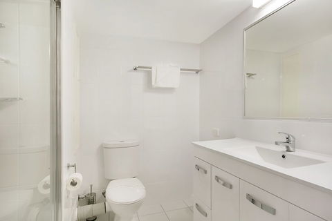 Solnamara Beachfront Apartments - Accommodation Asia 6