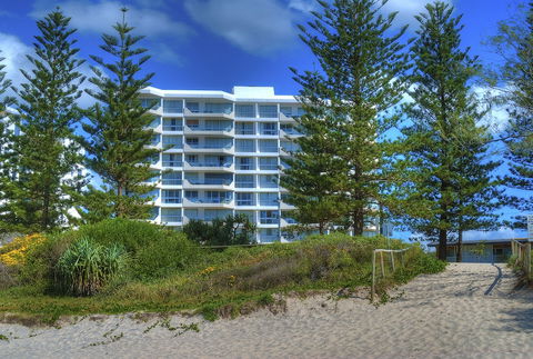 Solnamara Beachfront Apartments - Accommodation Asia 3