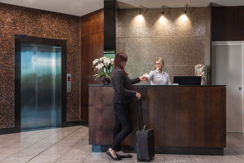 Springfield Lakes Boutique Hotel - Accommodation Guide 6