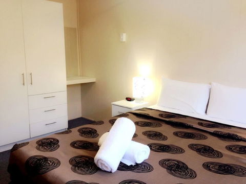 Forest Lodge Apartments - Accommodation Asia 6