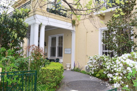 Georgian Court Bed & Breakfast - Accommodation Asia 1