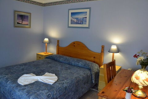 Palms Bed & Breakfast - Accommodation Asia 4