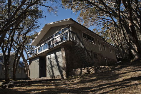 Amber Lodge Mt Buller - Hostel - Accommodation Guide 5