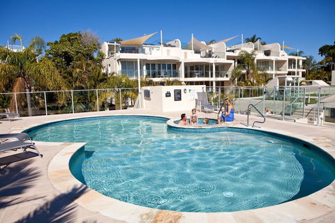 Noosa Crest - Accommodation Asia 4
