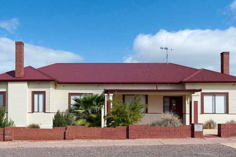 Playford Lodge - Accommodation Asia 0