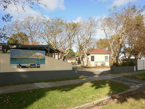 Kickback Cottages - Accommodation Asia 3