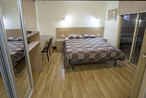 Cattrall Park Motel - Accommodation Asia 3