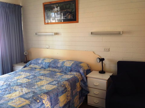 Sunraysia Motel & Holiday Apartments - Accommodation Asia 6
