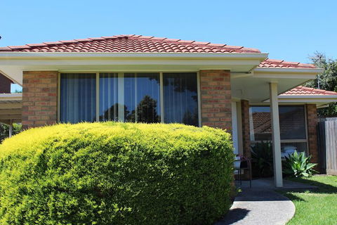 Australian Home Away At Doncaster Andersons Creek 2 - Accommodation Asia 1