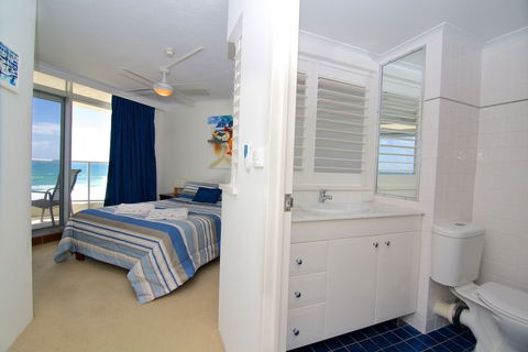 Foreshore Apartments - Accommodation Asia 3