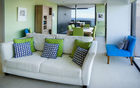 Ambience On Burleigh Beach - Accommodation Guide 6