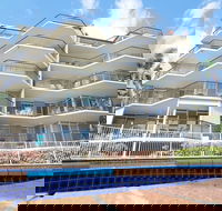 Bayview Beach Holiday Apartments - Accommodation Asia