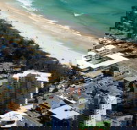 Pacific Regis Apartments - Accommodation Asia