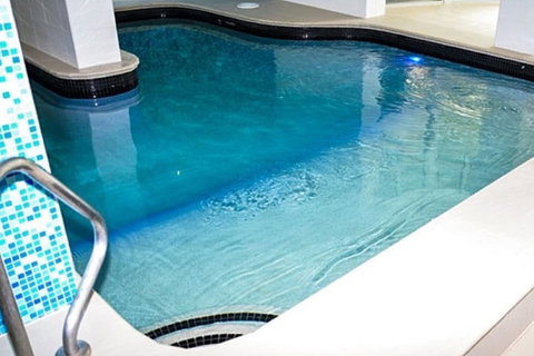 Zenith Ocean Front Apartments - Accommodation Asia 2