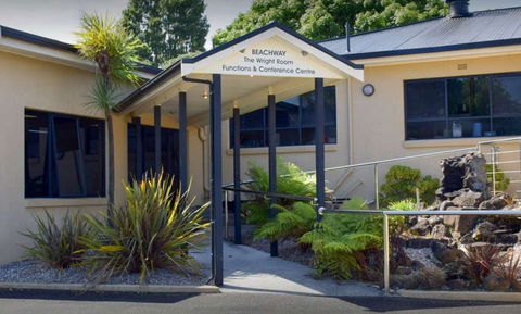 Beachway Motel & Restaurant - Accommodation Guide 0