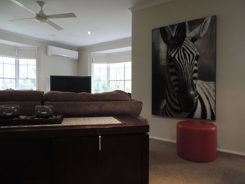 Westwood Lodge Apartments - Accommodation Asia 3