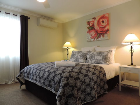 Westwood Lodge Apartments - Accommodation Asia 6