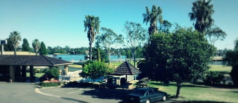 Lakeview Motel - Accommodation Guide 2