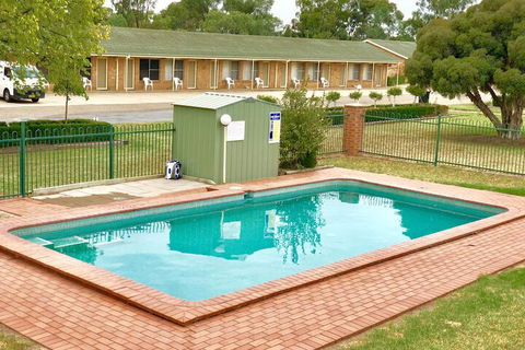 Golfview Motor Inn - Accommodation Asia 7
