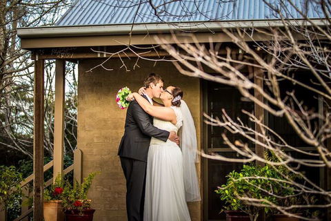 Homewood Cottages - Accommodation Guide 4