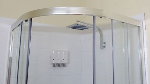 Highway Motor Inn - Accommodation Asia 4