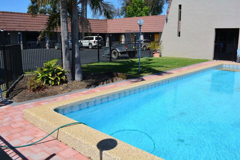Alabaster Motor Inn Taree - Accommodation Guide 2