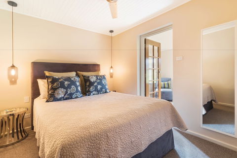 Stonewell Cottages & Vineyards - Accommodation Asia 5