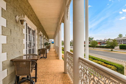 Quality Inn Ashby House Tamworth - Accommodation Asia 2