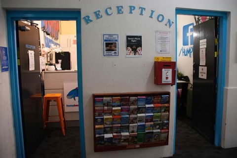 Hump Backpackers - Accommodation Guide 2