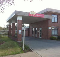 Big Valley Lakeside Paradise Motor Inn - Accommodation Asia