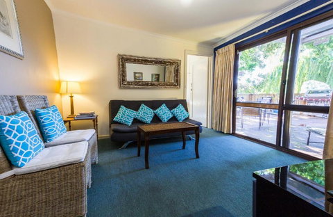 Nazaaray Beach House - Accommodation Asia 2