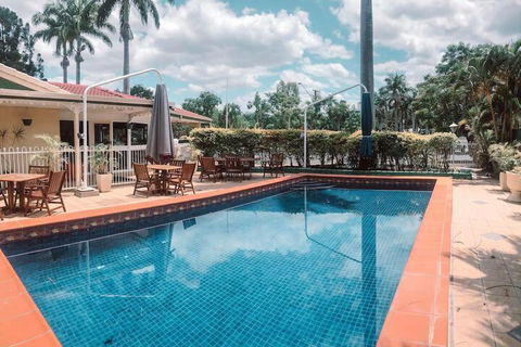 Central Park Motel - Accommodation Guide 1