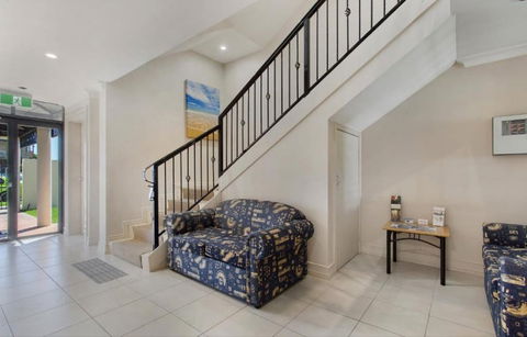 City-ville Luxury Apartments & Motel - Accommodation Guide 5