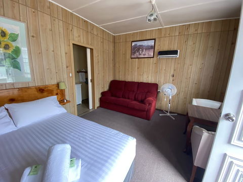 Mountain View Motel Queenstown - Accommodation Asia 6