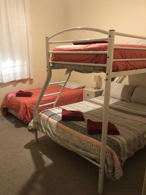 Travelway Motel - Accommodation Asia 4