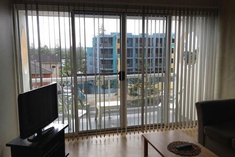 Waterview Holiday Apartments - Accommodation Asia 3