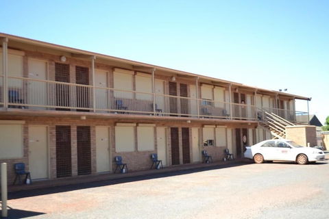 The Lodge Motel - Accommodation Asia 3