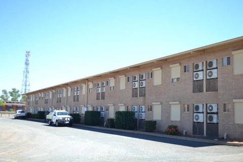 The Lodge Motel - Accommodation Asia 1